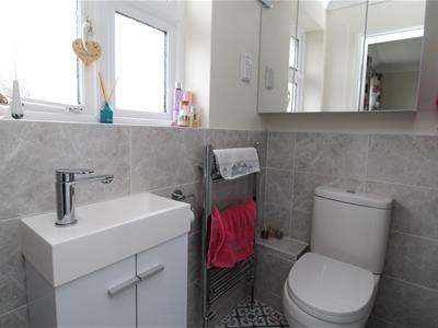 Picture 5
